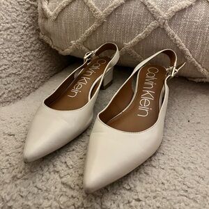 Calvin Klein Glorianne Leather Slingback Pump Size 8